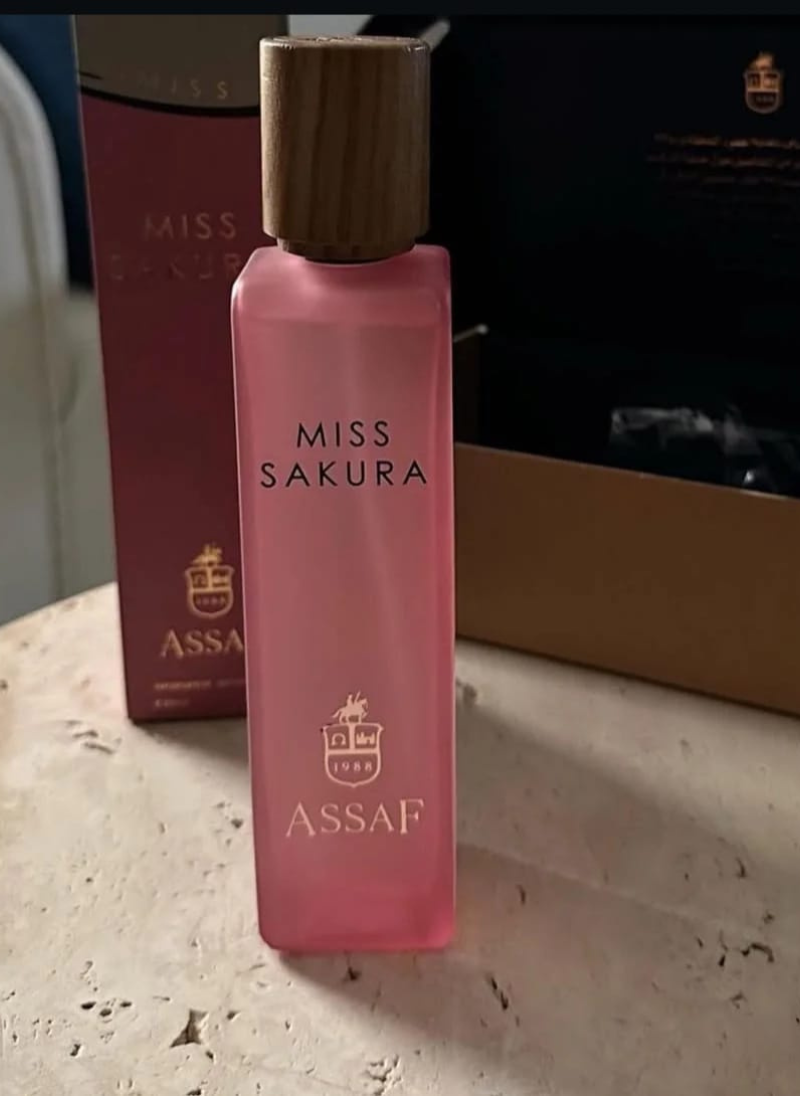 MISS SAKURA EDP 200 ml ميس ساكورا أو دو بارفان 200 مل